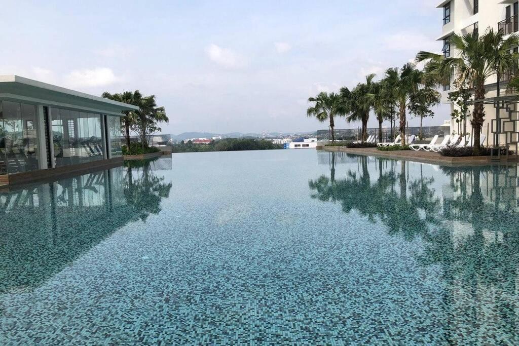 Homestaybaba Close To Ukm, Gmi, & More ! Kajang Buitenkant foto
